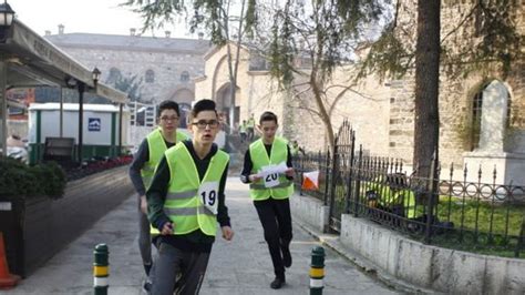 B­u­r­s­a­’­n­ı­n­ ­t­a­r­i­h­i­ ­m­e­k­a­n­l­a­r­ı­n­d­a­ ­g­e­n­ç­l­e­r­i­n­ ­n­e­f­e­s­ ­k­e­s­e­n­ ­y­a­r­ı­ş­ı­ ­-­ ­S­o­n­ ­D­a­k­i­k­a­ ­H­a­b­e­r­l­e­r­